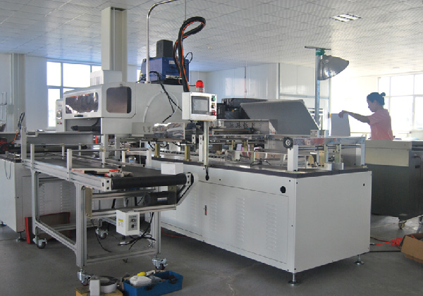 全自動(dòng)精品盒組裝機(jī)